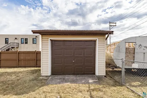 411 N 52nd Avenue W Duluth MN 55807