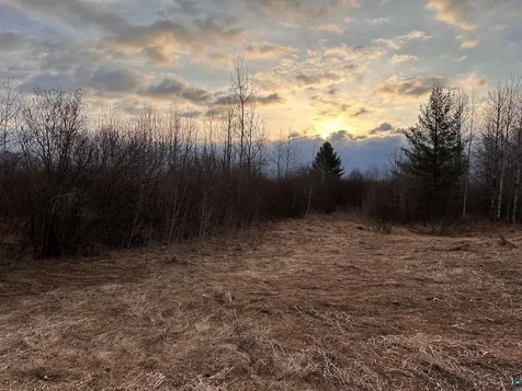 4445 E County Road C Superior WI 54880