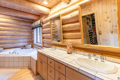 693 Kawishiwi Trail Ely MN 55731