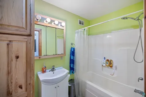 5602 County Road 4 Cromwell MN 55726