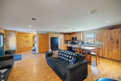 5602 County Road 4 Cromwell MN 55726