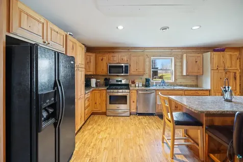5602 County Road 4 Cromwell MN 55726