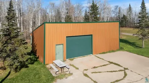 5602 County Road 4 Cromwell MN 55726
