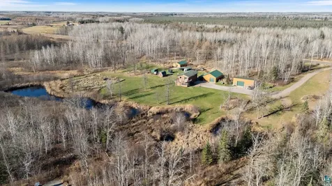 5602 County Road 4 Cromwell MN 55726
