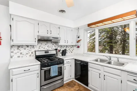 4011 Pitt Street Duluth MN 55804