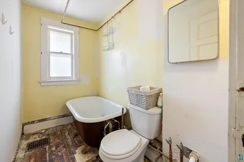 1051 85th Avenue W Duluth MN 55808