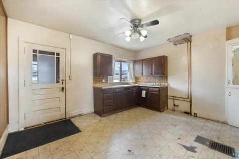 1051 85th Avenue W Duluth MN 55808