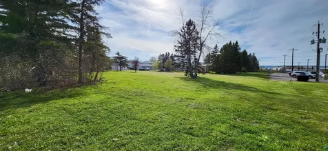 57 E 3rd Street Superior WI 54880