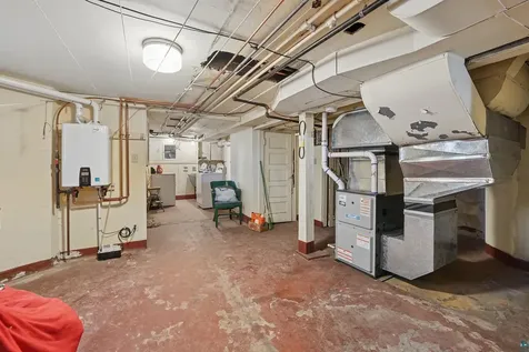 1407 E 3rd Street Duluth MN 55804