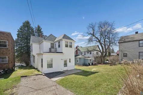 1407 E 3rd Street Duluth MN 55804