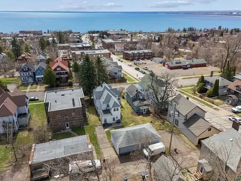 1407 E 3rd Street Duluth MN 55804