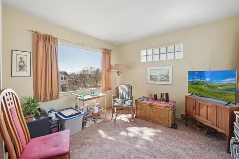 1407 E 3rd Street Duluth MN 55804