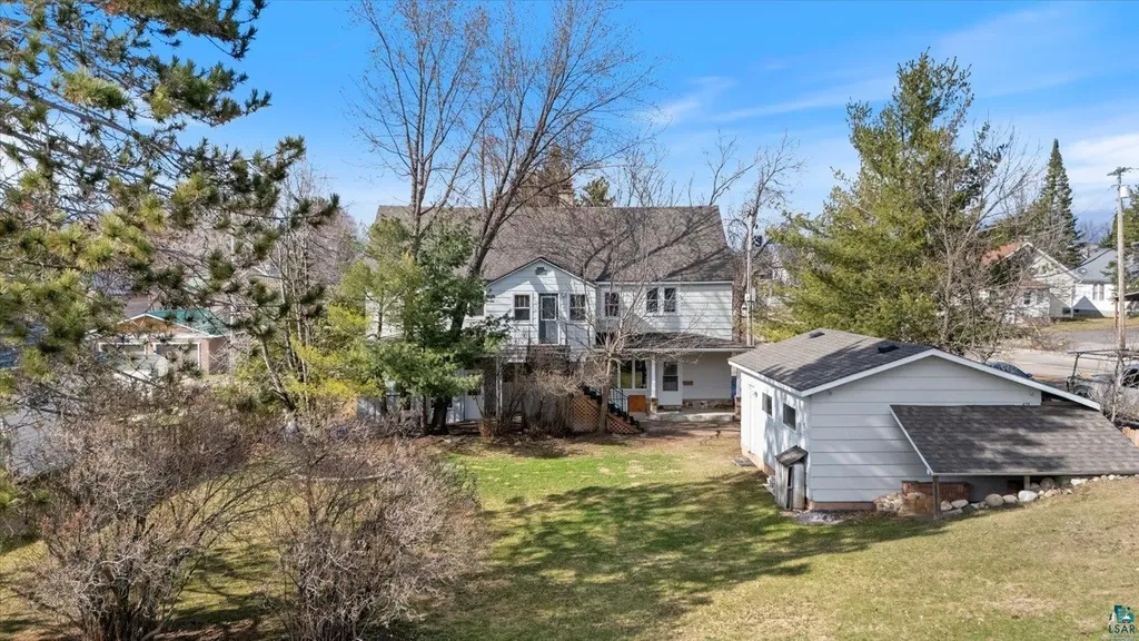 429 S 4th Avenue E Ely MN 55731