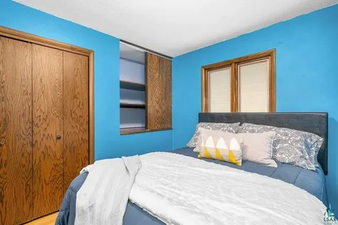 2332 Springvale Road Duluth MN 55811
