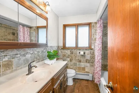2332 Springvale Road Duluth MN 55811