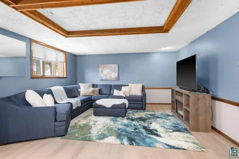 2332 Springvale Road Duluth MN 55811