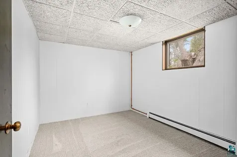 2332 Springvale Road Duluth MN 55811