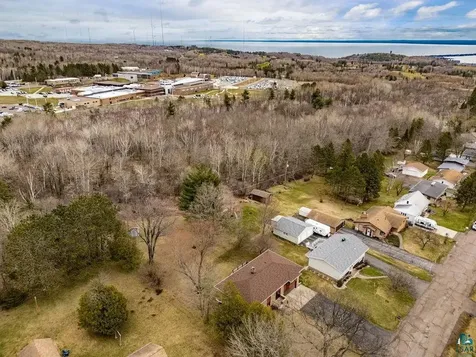 2332 Springvale Road Duluth MN 55811