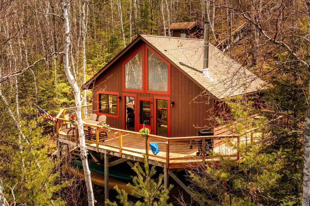 41 S Bearskin Road Grand Marais MN 55604