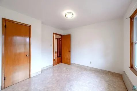 211 NW 10th Street Chisholm MN 55719