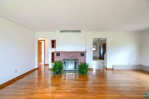 211 NW 10th Street Chisholm MN 55719