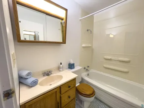 16 Law Drive Silver Bay MN 55614