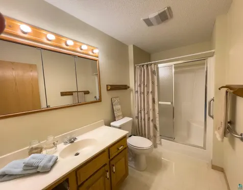 16 Law Drive Silver Bay MN 55614