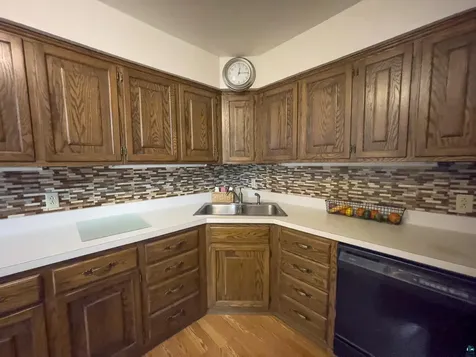 16 Law Drive Silver Bay MN 55614