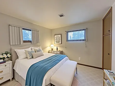 16 Law Drive Silver Bay MN 55614