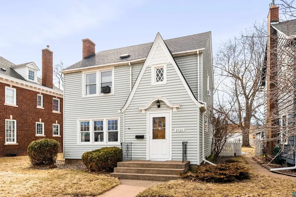 2431 Hammond Avenue Superior WI 54880