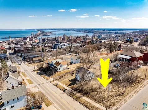 2 W 7th Street Duluth MN 55802