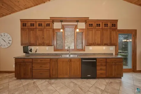 3977 Lavaque Road Hermantown MN 55811