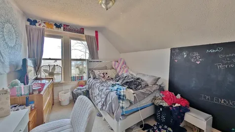 1103 E 10th Street Duluth MN 55805