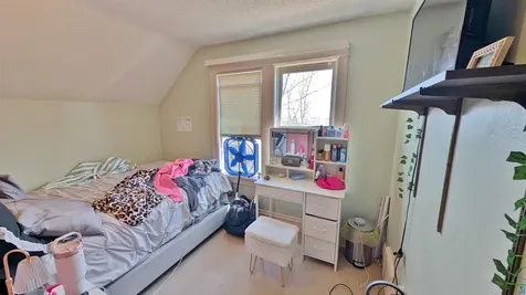 1103 E 10th Street Duluth MN 55805
