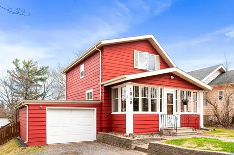 1516 N 8th Avenue E Duluth MN 55805