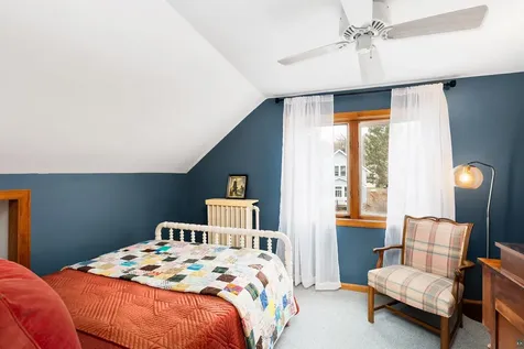 1516 N 8th Avenue E Duluth MN 55805