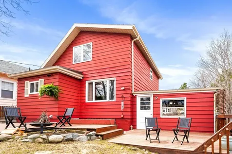 1516 N 8th Avenue E Duluth MN 55805