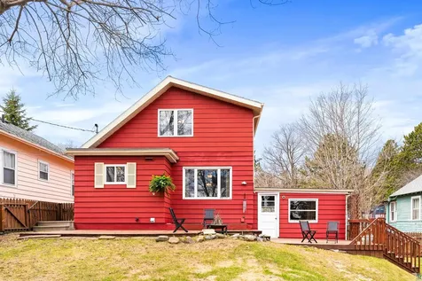 1516 N 8th Avenue E Duluth MN 55805