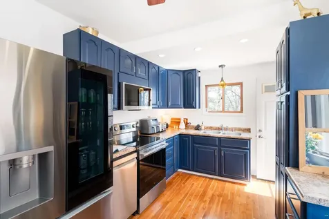 1516 N 8th Avenue E Duluth MN 55805