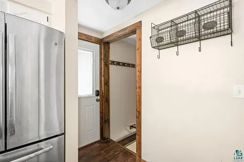 4705 Vermilion Road Duluth MN 55803
