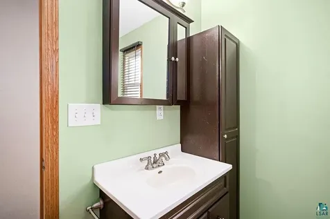 4705 Vermilion Road Duluth MN 55803