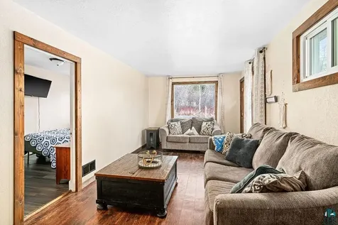4705 Vermilion Road Duluth MN 55803