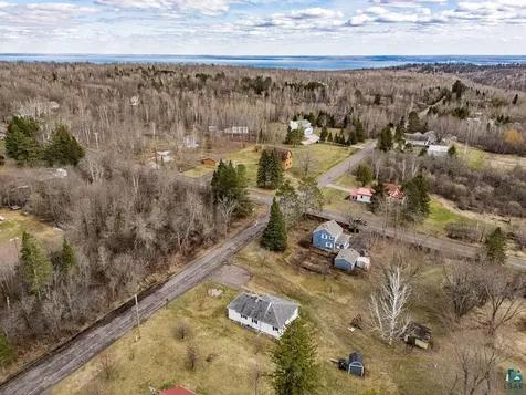 4705 Vermilion Road Duluth MN 55803