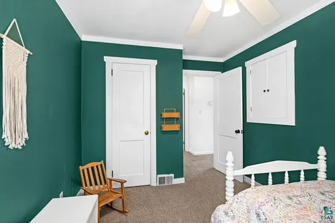 4419 Tioga Street Duluth MN 55804