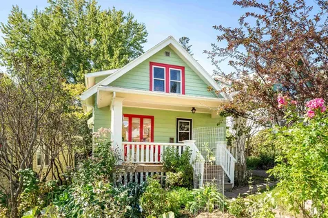 117 Parkland Avenue Duluth MN 55805