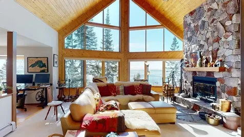 94 Stonegate Road Hovland MN 55606