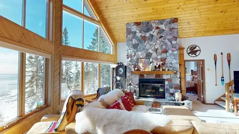 94 Stonegate Road Hovland MN 55606