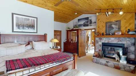 94 Stonegate Road Hovland MN 55606