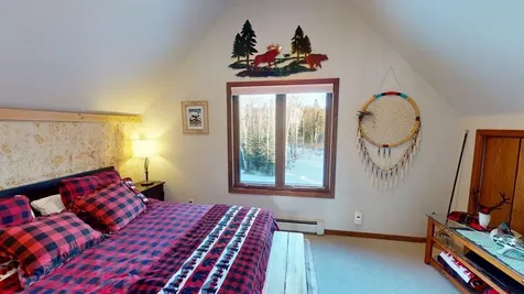 94 Stonegate Road Hovland MN 55606