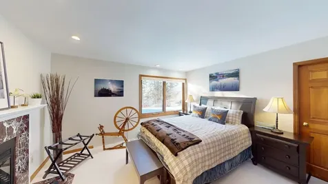 94 Stonegate Road Hovland MN 55606